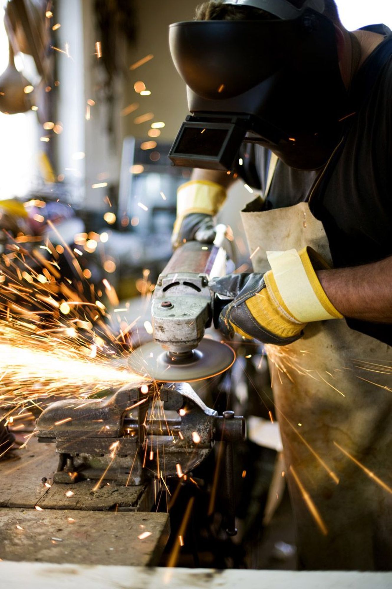 Équipements de Travail Portatif
